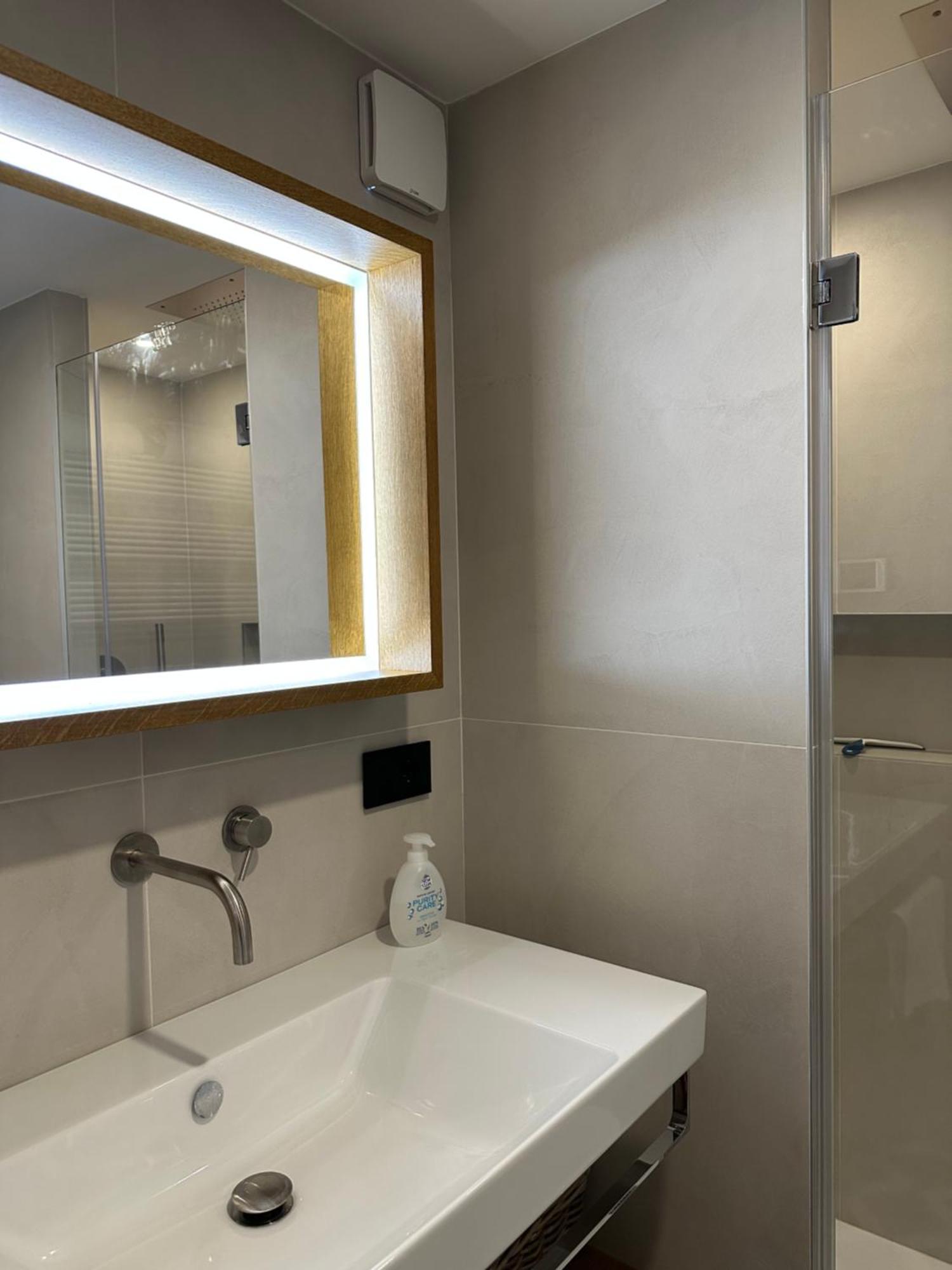 Apartament Legacy Of Milan, A Stylish Mini Loft Zewnętrze zdjęcie